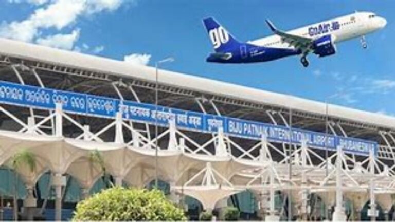 ଯାତ୍ରୀ ଅସୁସ୍ଥ : ଜରୁରୀ ଅବତରଣ କଲା ବିମାନ