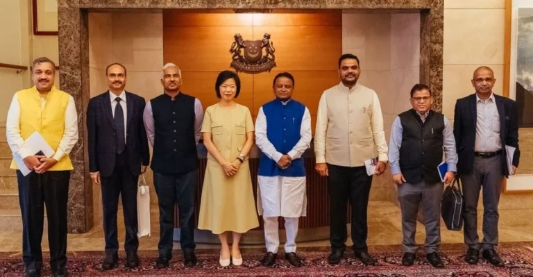 ସିଙ୍ଗାପୁରରେ ମୁଖ୍ୟମନ୍ତ୍ରୀଙ୍କ ରୋଡ ଶୋ: ପୁଞ୍ଜିପତିଙ୍କୁ ଭେଟି ନିବେଶ ପାଇଁ ଆମନ୍ତ୍ରଣ