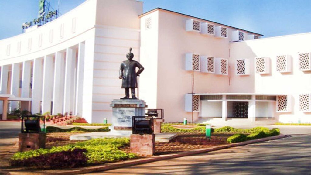 ୧୨ଟା ଯାଏଁ ଗୃହ ମୁଲତବୀ