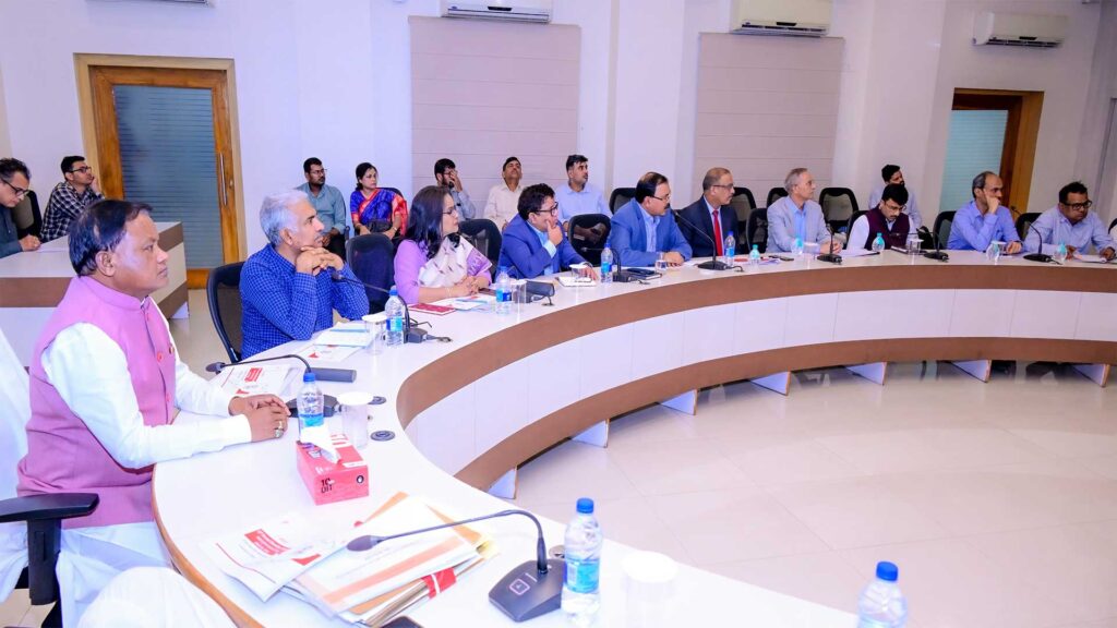 ପ୍ରବାସୀ ଭାରତୀୟ ଦିବସ ପ୍ରସ୍ତୁତି ସମୀକ୍ଷା କଲେ ମୁଖ୍ୟମନ୍ତ୍ରୀ:ସଫଳ ଆୟୋଜନ ପାଇଁ ରାଜ୍ୟ ସରକାର ସମ୍ପୂର୍ଣ୍ଣ ପ୍ରସ୍ତୁତ, ସହରର ସ୍ବଚ୍ଛତା ଉପରେ ଗୁରୁତ୍ବ ଆରୋପ