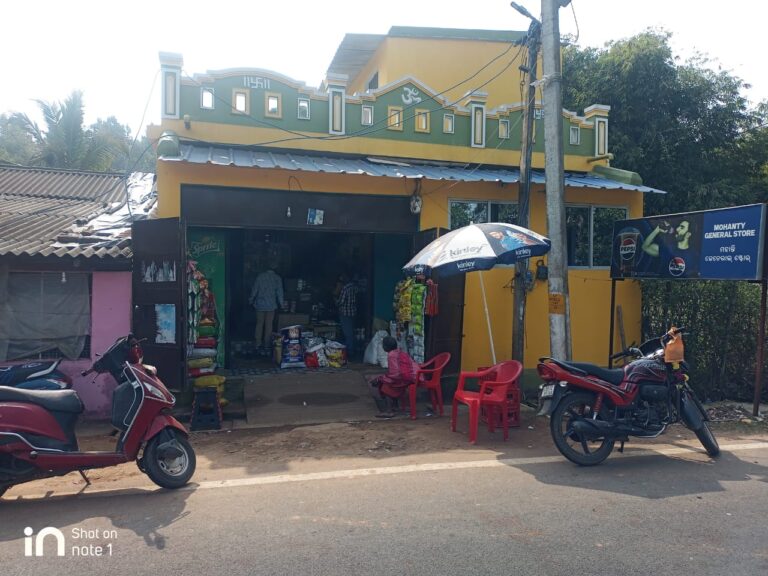 ଦୋକାନ ଭାଙ୍ଗି ଲୁଟିନେଲେ ୨୦ ଲକ୍ଷରୁ ଉର୍ଦ୍ଧ୍ବ ଟଙ୍କାର ସାମଗ୍ରୀ