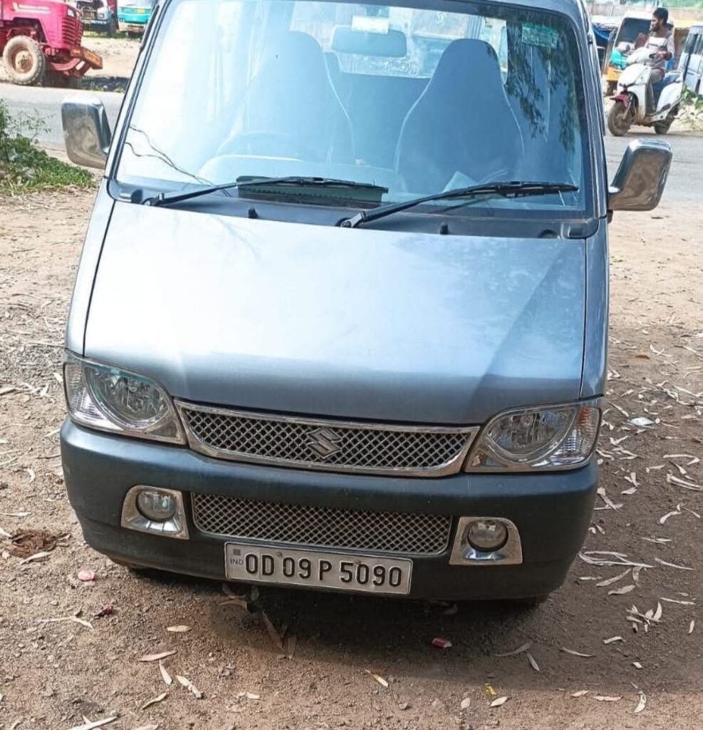 ଘର ସମ୍ମୁଖରୁ କାର ଚୋରୀ