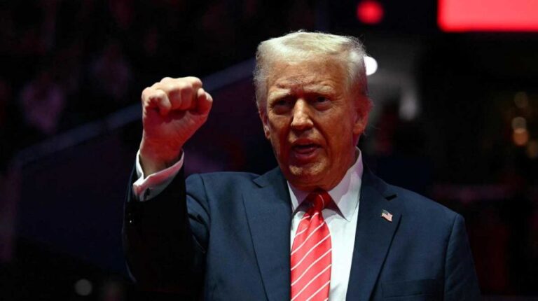 ଟ୍ରମ୍ପଙ୍କ ବାଡାବନ୍ଦୀ