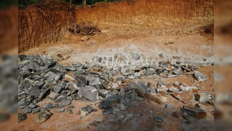 ଡ୍ରୋନ୍ ,ଏଆଇ ଦେବ ଖଣି ଠିକଣା