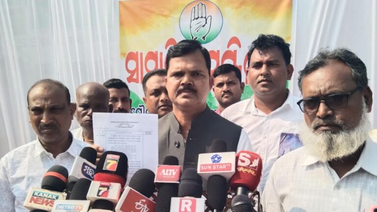 ମାନବାଧିକାର କମିଶନଙ୍କ ନିର୍ଦ୍ଦେଶ ସତ୍ତ୍ବେ ପିପିଲି ବଜାର ଦେଇ ଯାଉନି ବସ୍‌‌