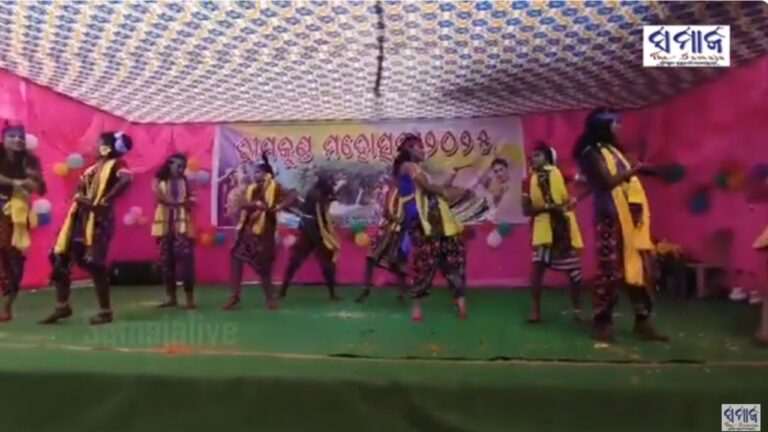 କୁଡୁମୀ ସମ୍ପ୍ରଦାୟର ଅନନ୍ୟ ପରମ୍ପରା ଟୁସୁ ମେଳା