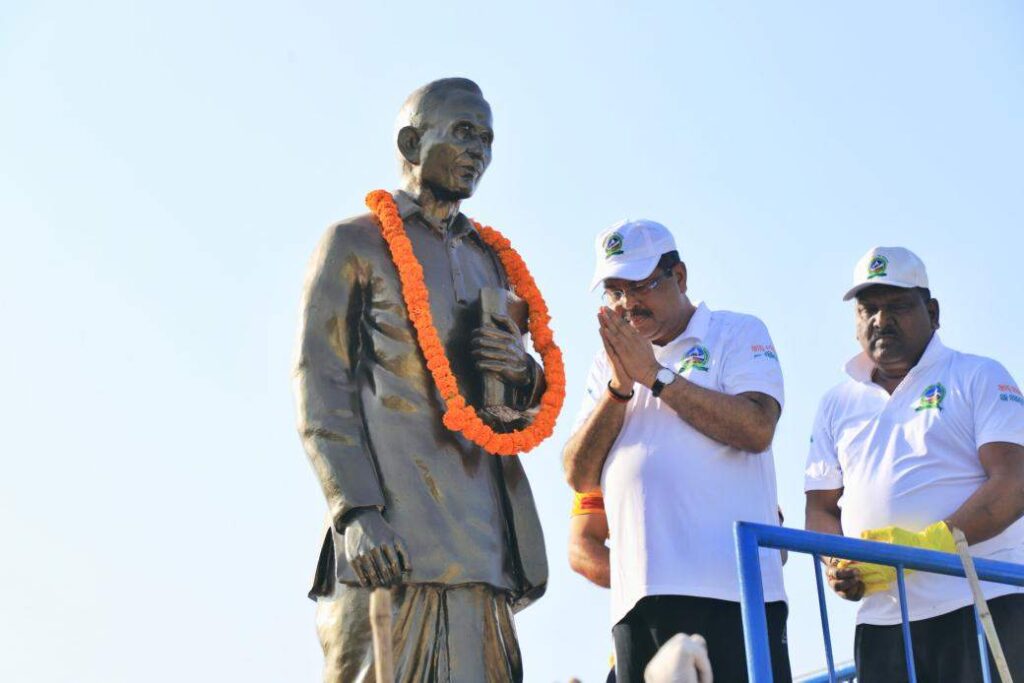 ସମ୍ବଲପୁରୀ ଡେରା ପରିଦର୍ଶନ କଲେ କେନ୍ଦ୍ରମନ୍ତ୍ରୀ