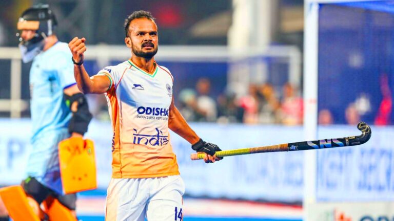 ଆନ୍ତର୍ଜାତିକ ହକିରୁ ଲଳିତ କୁମାର ଉପାଧ୍ୟାୟଙ୍କ ଅବସର