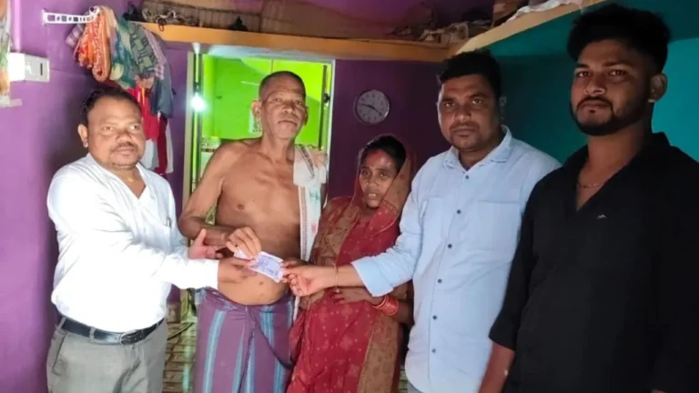 କର୍କଟ ପୀଡ଼ିତାଙ୍କ ପରିବାରକୁ ହୁମା ସମିତିସଭ୍ୟଙ୍କ ଆର୍ଥିକ ସହାୟତା