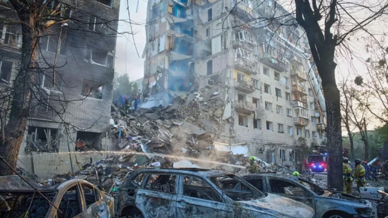 କିଭ୍‌ ଉପରେ ପୁଣି ରୁଷ୍‌ର ମିଶାଇଲ୍‌ ବର୍ଷା, ୬ ମୃତ