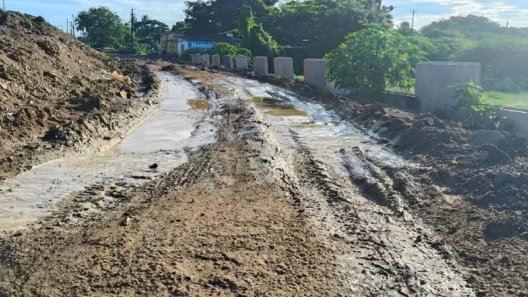 ବଟେଶ୍ୱର ପୀଠସହ ଚାରି ଖଣ୍ଡ ଗ୍ରାମକୁ ସଂଯୋଗ ପ୍ରବେଶ ପଥ ଅବସ୍ଥା ଶୋଚନୀୟ 