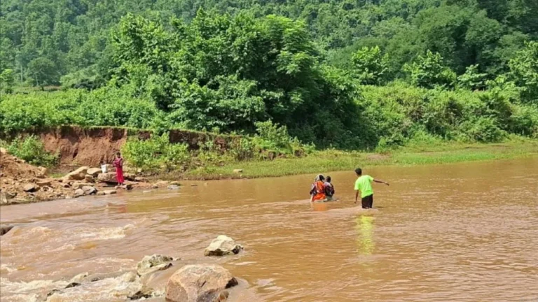 ସମସ୍ୟା ଘେରରେ ମାଳତିପଦର ଗାଁ