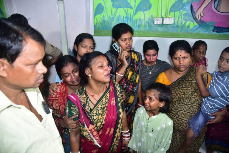 ଭୁଲ୍‌ ମେଡିସିନ୍‌ରୁ ଶିଶୁ ମୃତ୍ୟୁ ! ମେଡିକାଲରେ ଉତ୍ତେଜନା