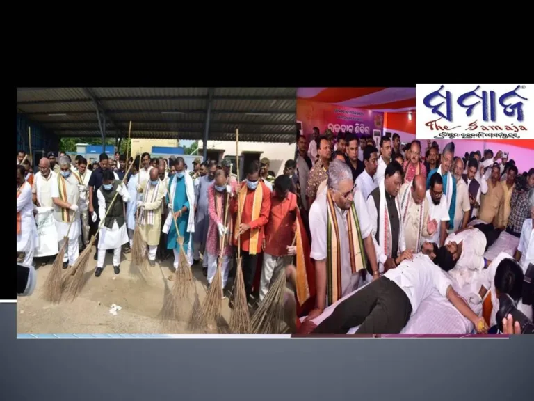 ପ୍ରଧାନମନ୍ତ୍ରୀଙ୍କ ଜନ୍ମ ଦିନ ; ସ୍ୱଚ୍ଛ ଭାରତ ଅଭିଯାନ କାର୍ଯ୍ୟକ୍ରମରେ ଯୋଗ ଦେଲେ ମୁଖ୍ୟମନ୍ତ୍ରୀ