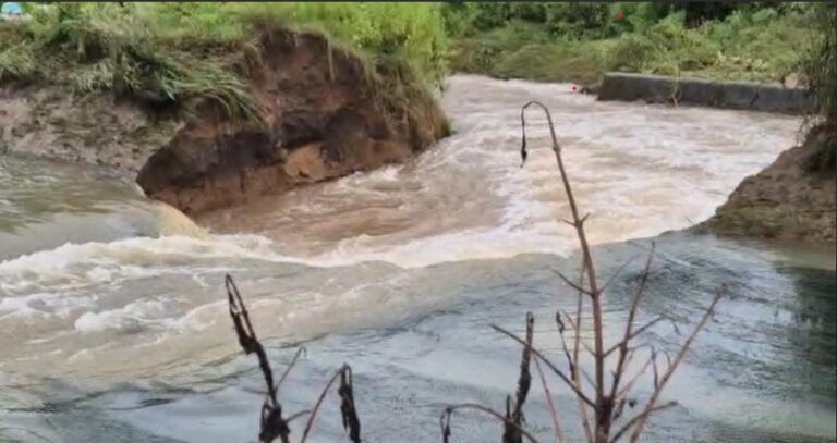 ରେତ ଡ୍ୟାମ କେନାଲ ହୁଡ଼ା ଭୁଶୁଡ଼ିଲା