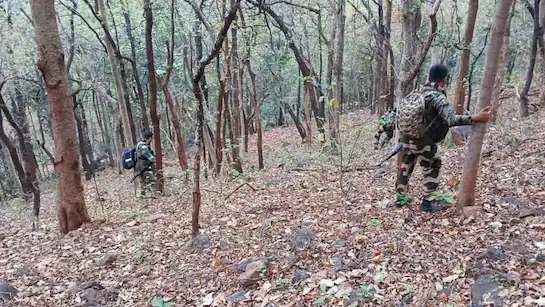 ଏନ୍‌କାଉଣ୍ଟରରେ ହାର୍ଡକୋର୍ ନକ୍ସଲ ନିହତ