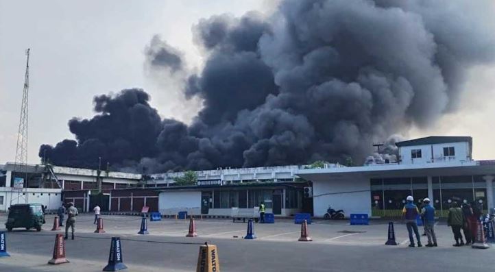 ଢାକା ବିମାନ ବନ୍ଦରରେ ଅଗ୍ନିକାଣ୍ଡ