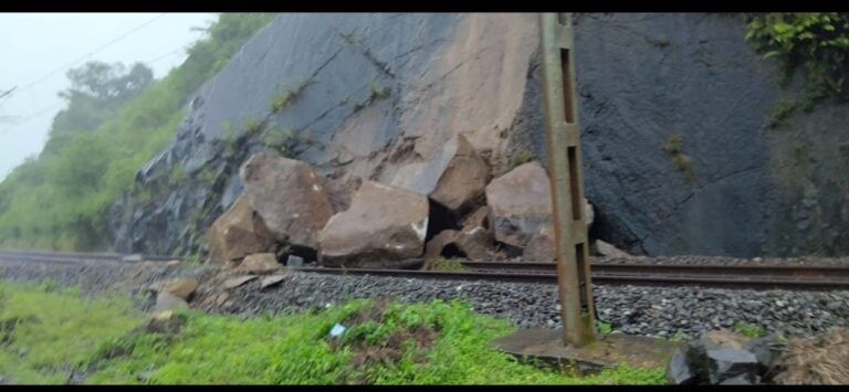 କୋରାପୁଟ ଜିଲ୍ଲାରେ ବାଦଲଫଟା ବର୍ଷା, ଜନଜୀବନ ଅସ୍ତବ୍ୟସ୍ତ