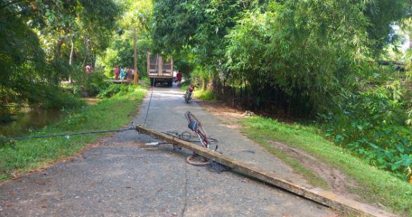 ବିଦ୍ୟୁତ ଖୁଣ୍ଟ ପଡି ନବମ ଶ୍ରେଣୀ ଛାତ୍ର ଗୁରୁତର