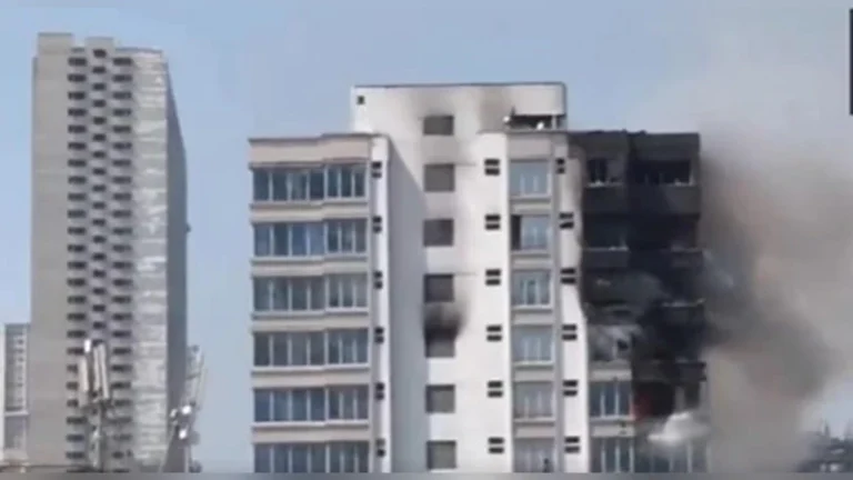 ଜେଏମ୍‌ଏସ୍‌ ବ୍ୟବସାୟୀ ସେଣ୍ଟରରେ ଭୟଙ୍କର ଅଗ୍ନିକାଣ୍ଡ