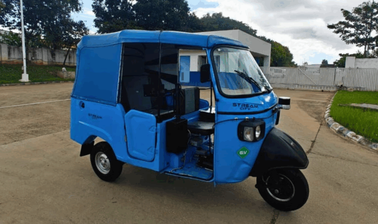 ଭାରତରେ ପ୍ରଥମ, ବଜାରକୁ ଆସିଲା ବିନା ଚାଳକ ବିଶିଷ୍ଟ ଅଟୋ