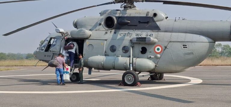 ହେଲିକପ୍ଟରରେ ଗଲେ ପୋଲିଂ ଟିମ୍