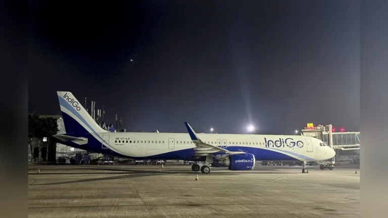 ସରକାର ସ୍ଥିର କଲେ ବିମାନ ଭଡ଼ା, ଇଣ୍ଡିଗୋ CEOଙ୍କୁ କାରଣ ଦର୍ଶାଅ ନୋଟିସ୍