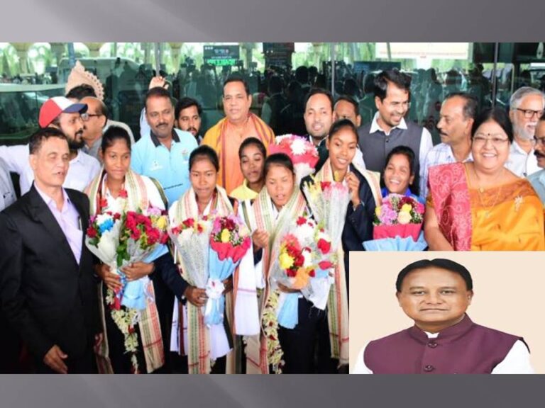 ଦୃଷ୍ଟିବାଧିତ ୪ ଖେଳାଳିଙ୍କୁ ୧୧ ଲକ୍ଷ ଟଙ୍କା ଲେଖାଏଁ ପୁରସ୍କାର ପ୍ରଦାନ